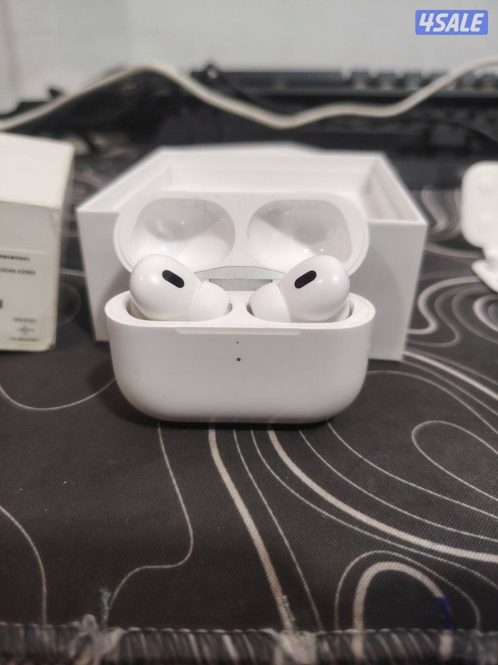 سماعه ابل ايربودز تستحق شبه الجديده الاصدار  26