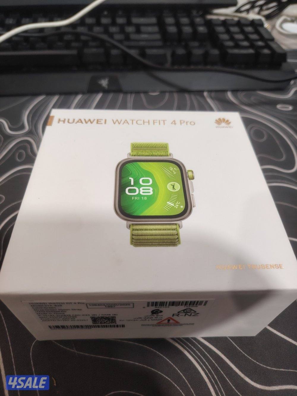 ساعة هواوي fit 4proتستحق شبه الجديده بالعلبه و الفتوره الشراء2
