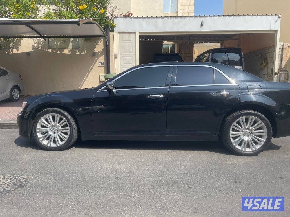 للبيع كرايزلر موديل ٢٠١٣1