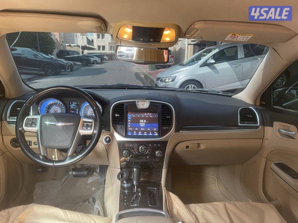 للبيع كرايزلر موديل ٢٠١٣2