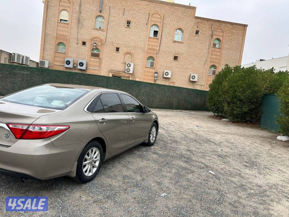 كامري  2016 ، صبغ الوكاله بالكامل ، ماشي  160 ألف ، شرط الفحص3