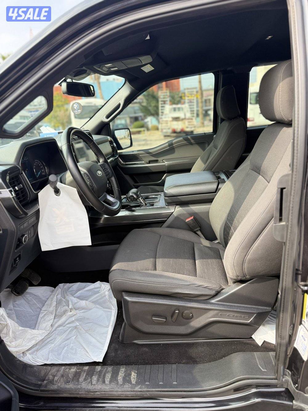 وانيت فورد F1504