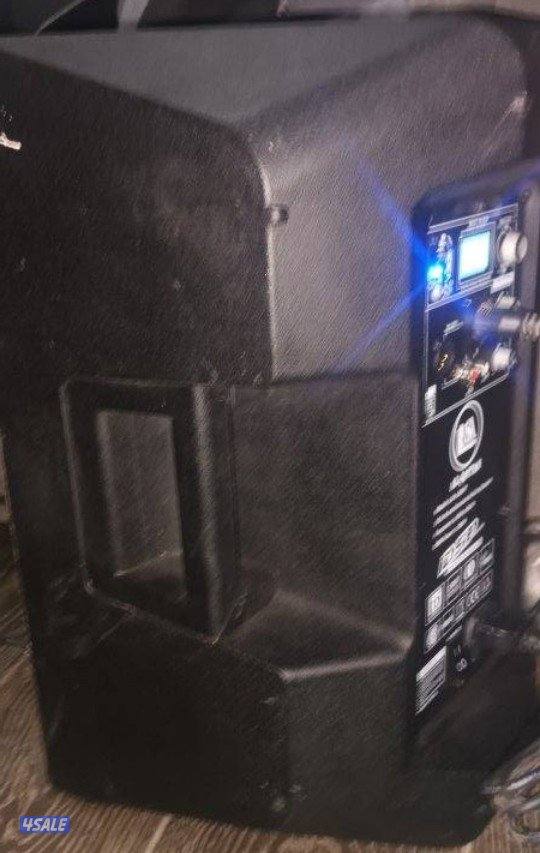 للبيع سماعه من الناصر  قوتها ٣٠٠ واط قويه ونقيه1