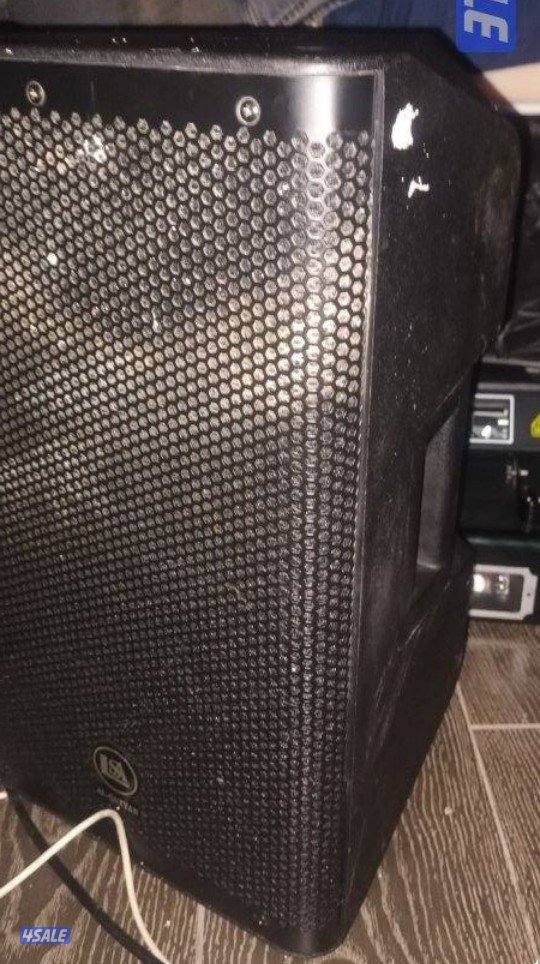 للبيع سماعه من الناصر  قوتها ٣٠٠ واط قويه ونقيه2