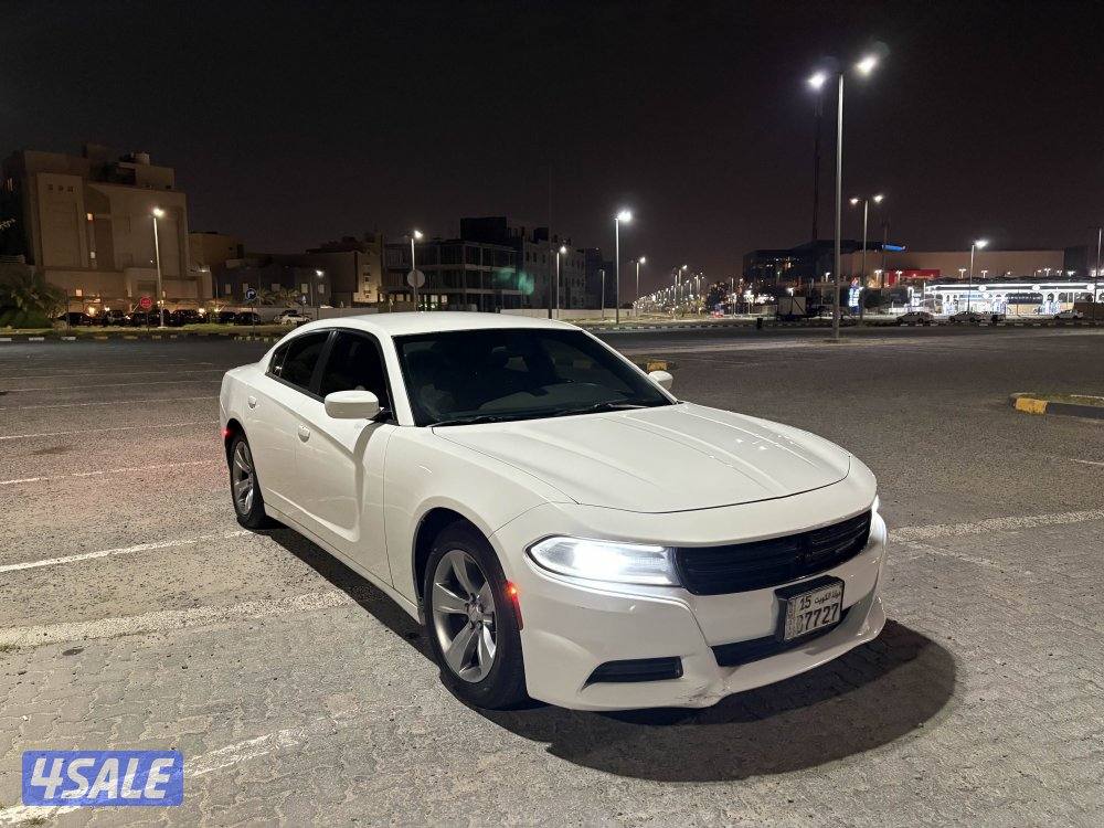 للبيع دوج شارجر ٢٠١٨ sxt2