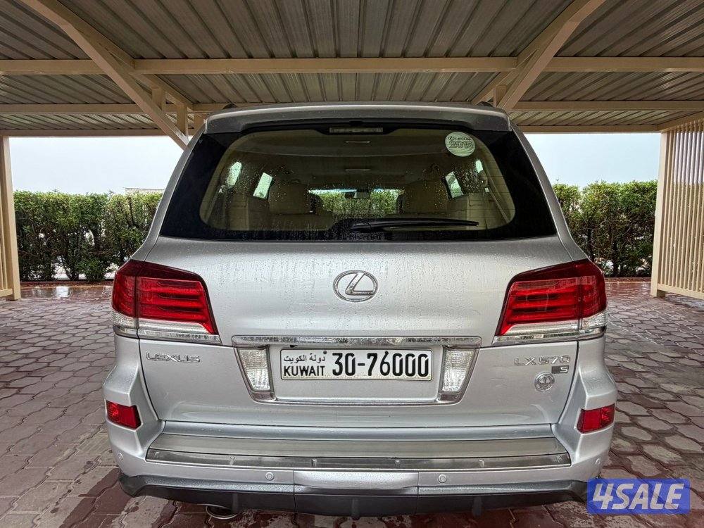 لكزس LX570 الساير 2015 سبورت عداد 257 الف4