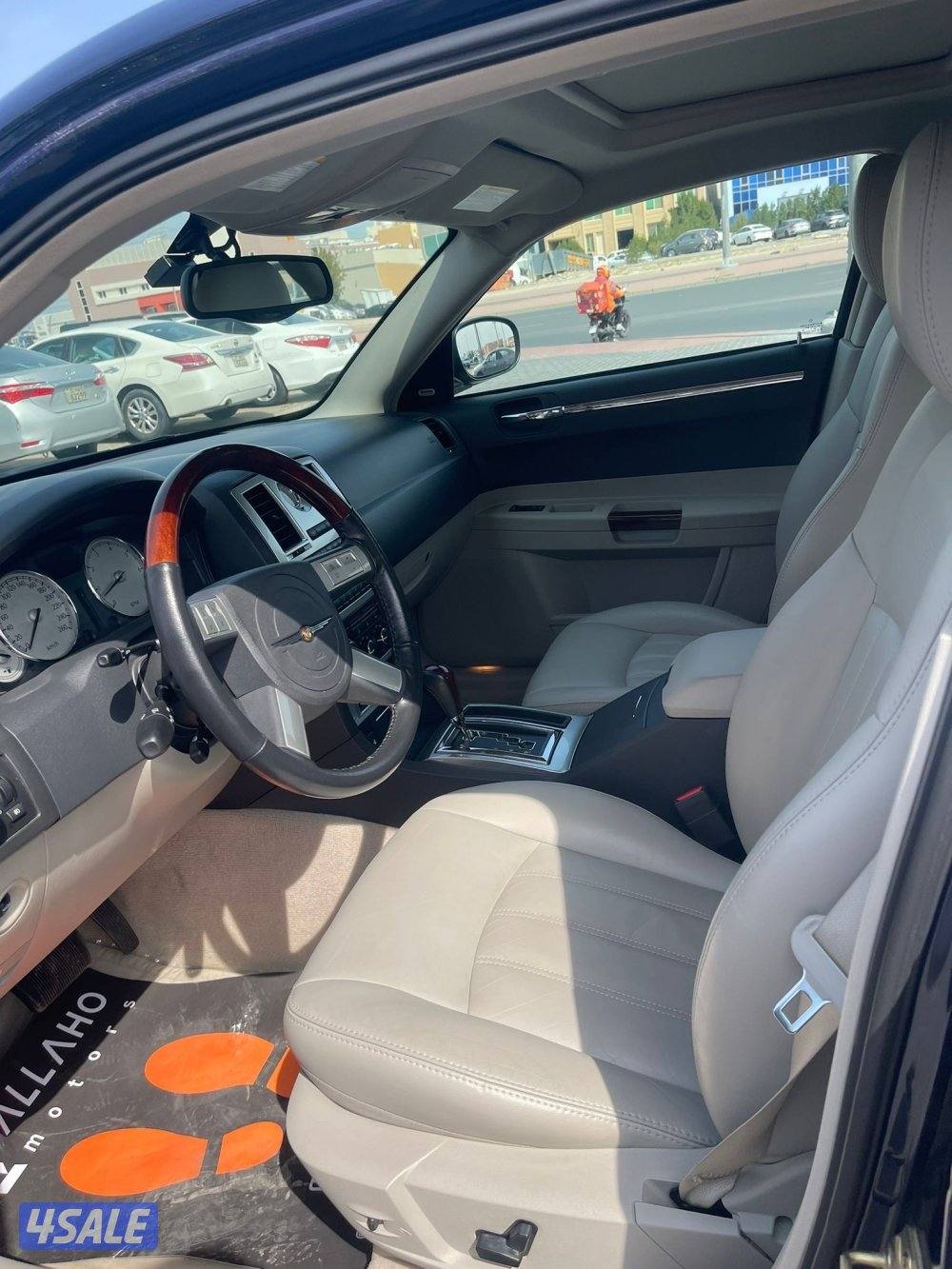 كرايزلر وارد الوكاله مخزن موديل 2005 عداد 11 الف4