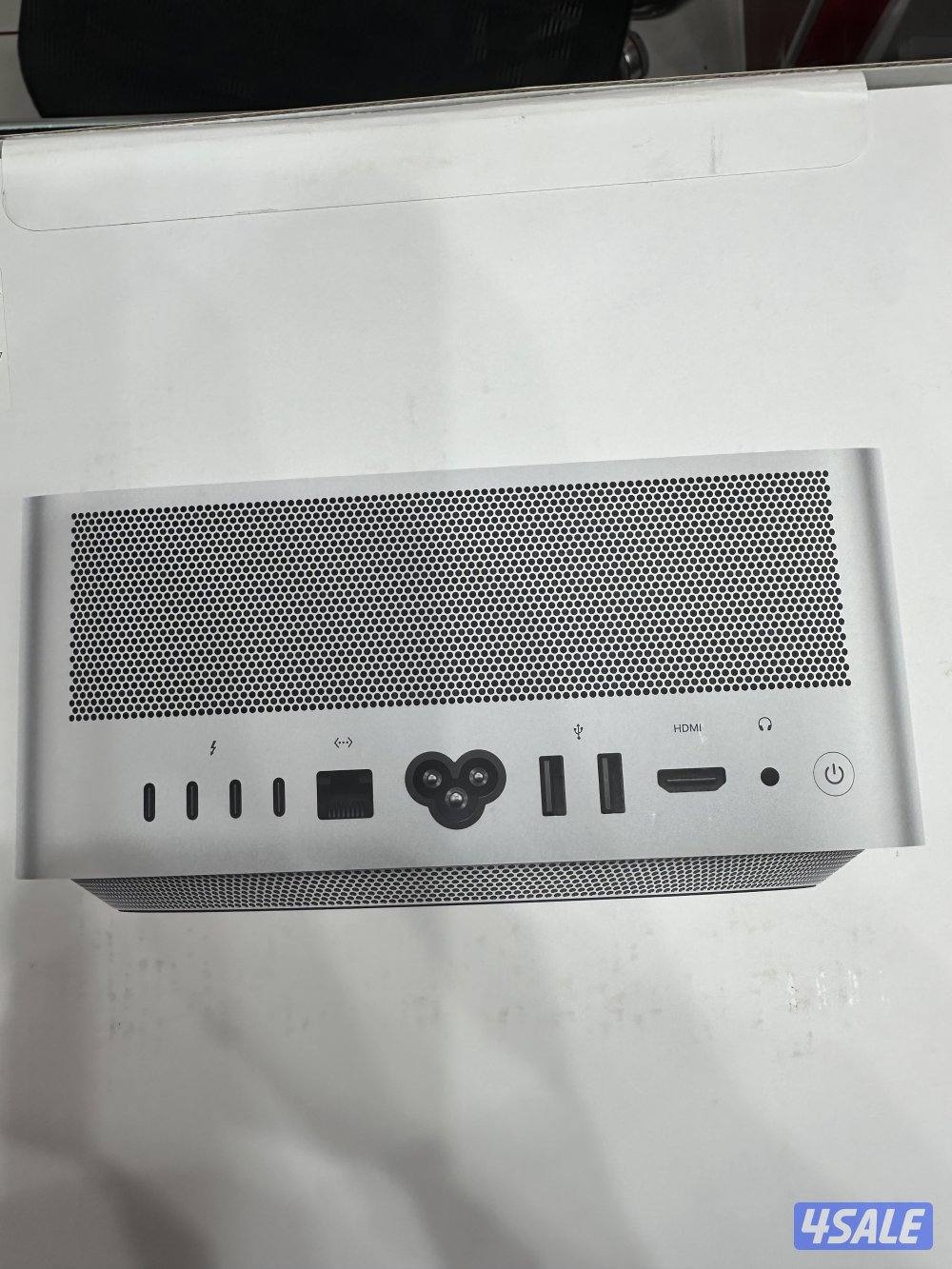 Mac Studio m4 Max Mac Studio/16C CPU/40C GPU/64GB/2TB/GBR used sem li1