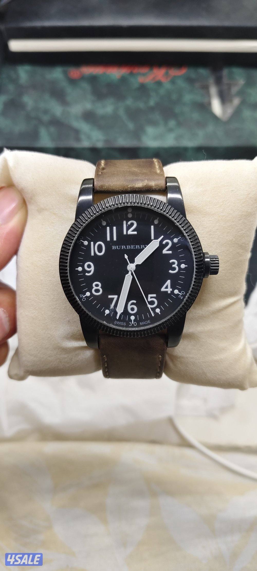 Burberry BU7806
Burberry Military Black Dial luminous HandsTan Leather0