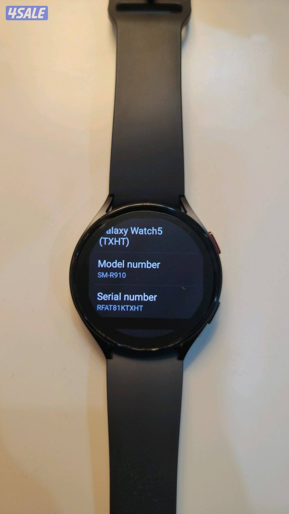 Samsung Galaxy Watch 5 (Black-16GB)3
