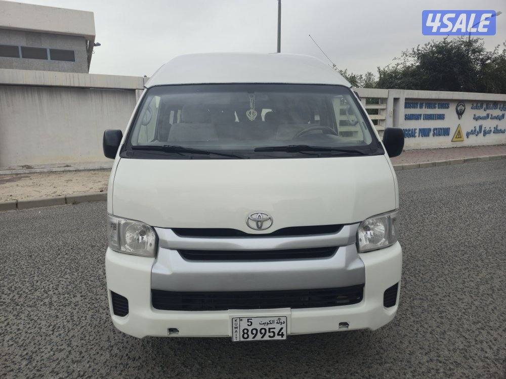 Toyota Hiace Bus 2014 model ( 1.30 km )2