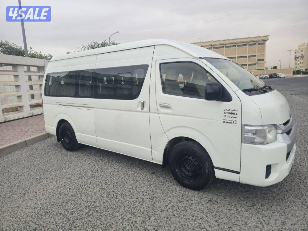 Toyota Hiace Bus 2014 model ( 1.30 km )3