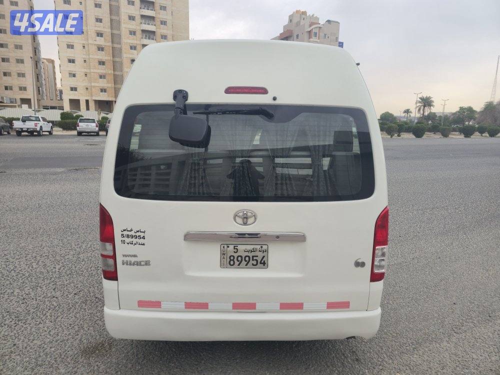 Toyota Hiace Bus 2014 model ( 1.30 km )5