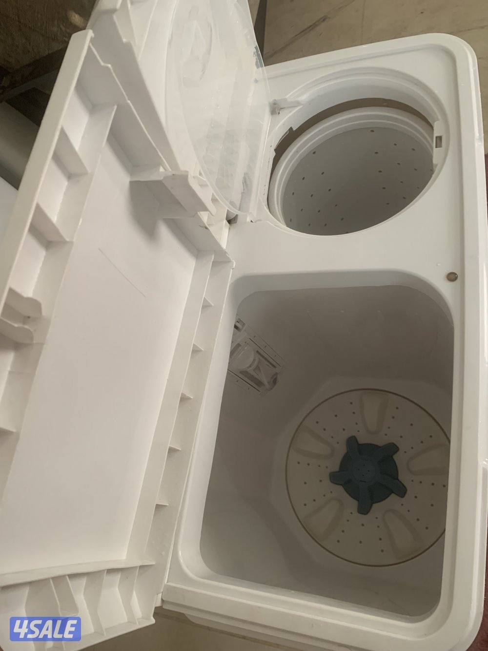 غساله هيتاشي 7كيلو ونص استعمال خفيف جداً 25دينار ——— غساله دايو 5كيلو و6