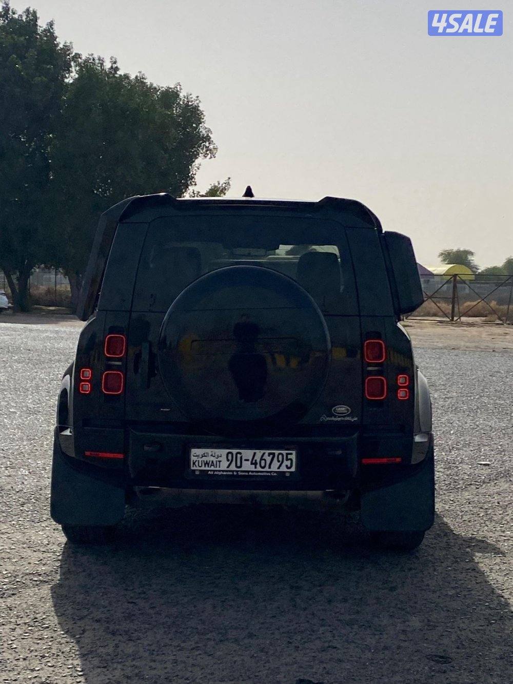 ديفندر110 اكس داينمك V6 شاشه كبيره / تان6