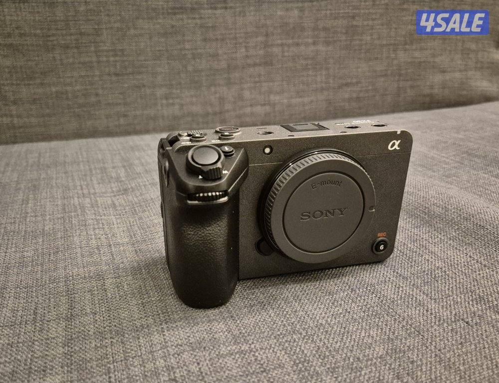 معدات تصوير كاملة Sony Fx30  و DJI 4 GIMBAL وعدسه و اكسسوارات0