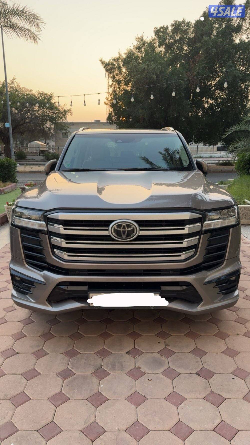 لاندكروزر توين تيربو ايرو اس 2022 برونزي وارد الساير المالك الاول0