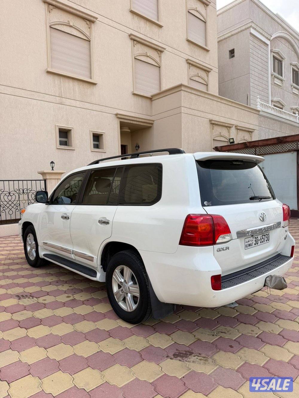 لاند كروزر 2015 GXR الساير2