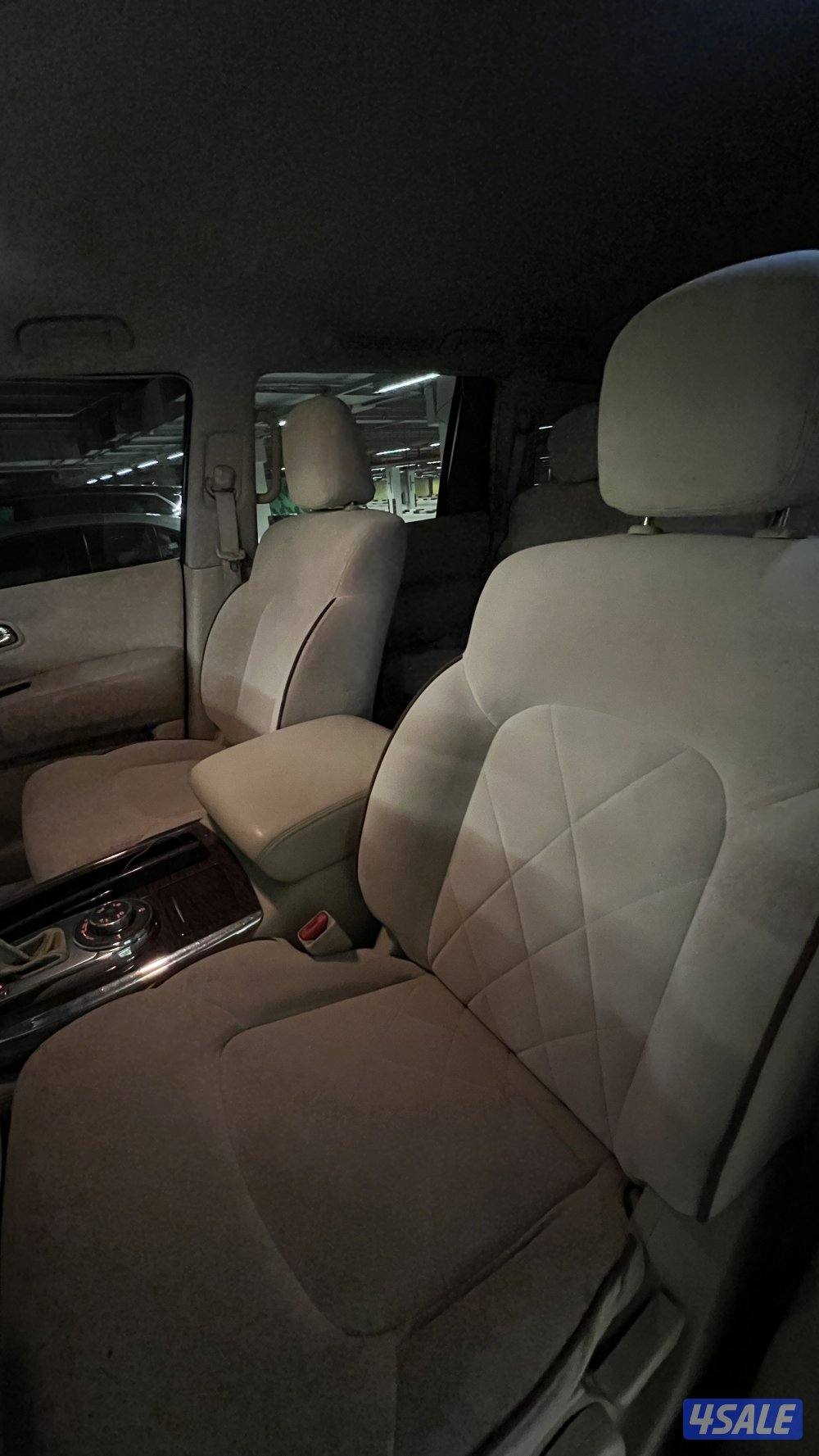 Selling Fast (Excellent Condition)5