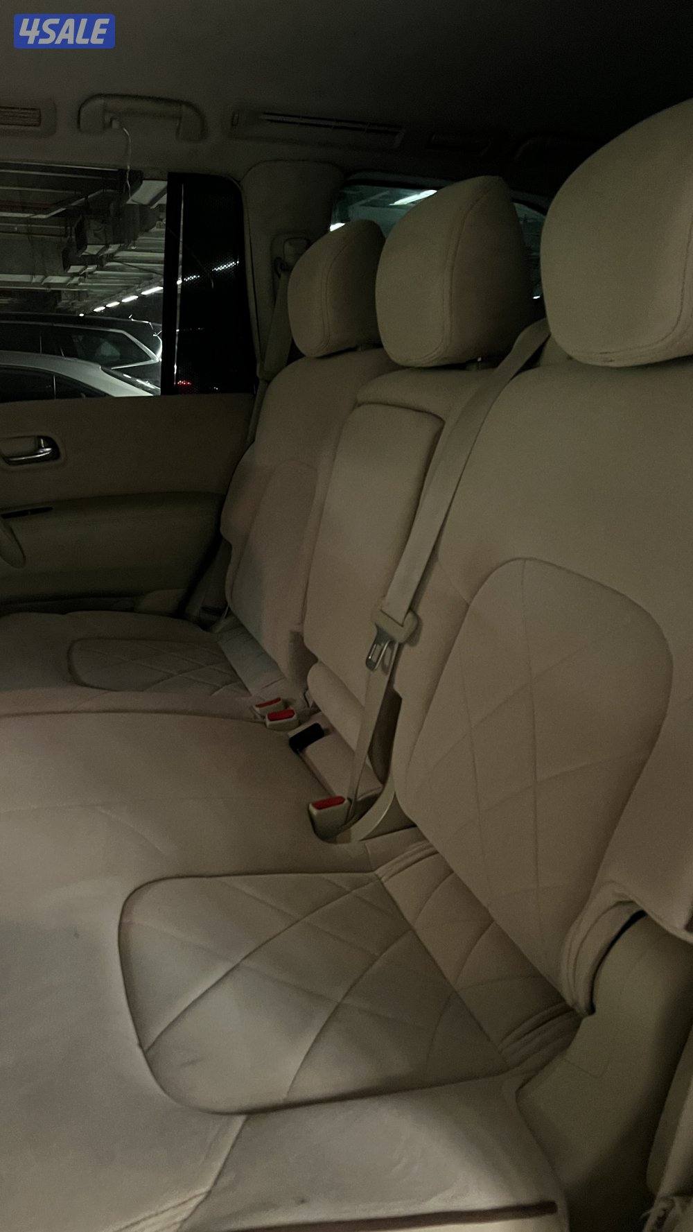 Selling Fast (Excellent Condition)6