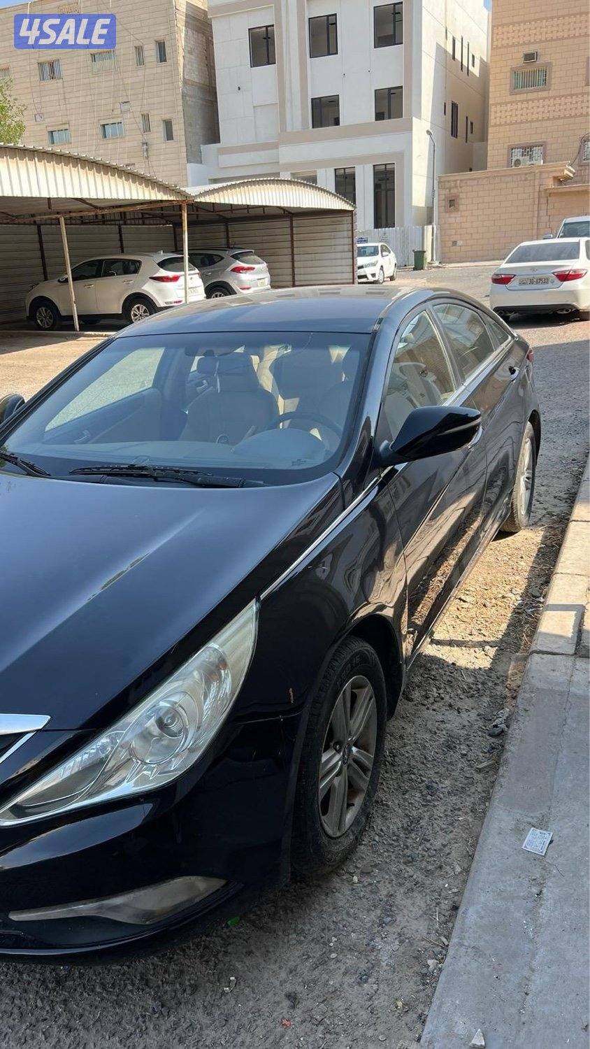 هونداي سوناتا موديل ٢٠١٣ بحاله جيده جدا سيرفس كامل جديد مع الهيئه3