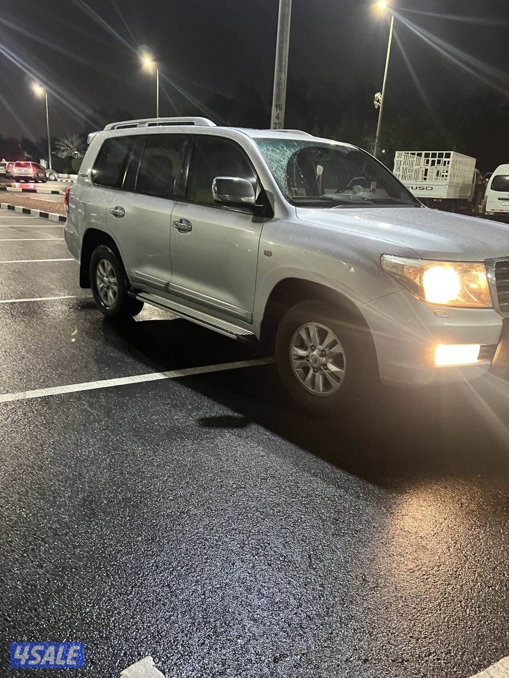 للبيع لاند موديل ٢٠١١ شرط الفحص قير مكينه شاصي البدي صبغ مدقر خلفي يمي2