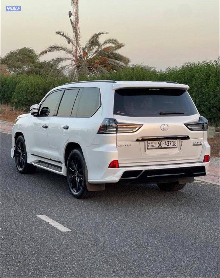لكزس LX570 ٢٠٢٠ وارد قطر عداد ٢٥٩ ألف شرط الفحص صبغ وكاله كامل مواصفات0