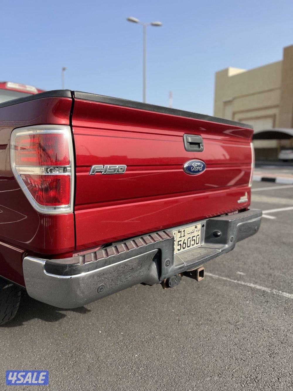 للبيع وانيت فورد F150 موديل 20137