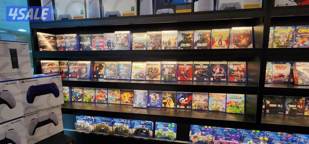 متوفر جميع انواع البلايستيشن والالعاب والاكستسوارات3