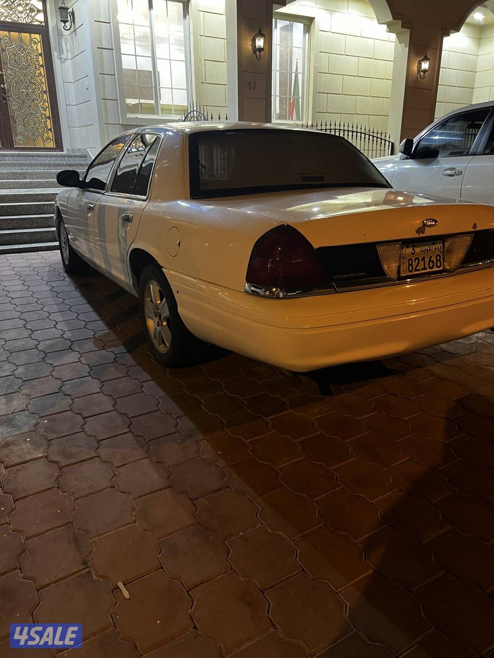 فورد مديل 2006 نضيف مكيف بارد وحراره وتواير جدد5