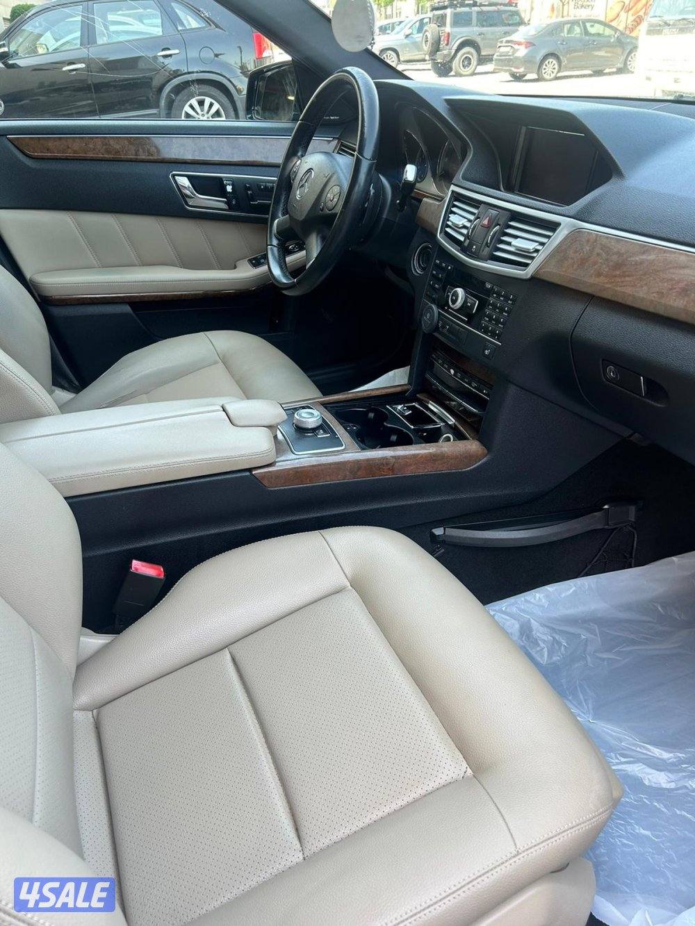 مرسيدس E350  موديل ٢٠١٠ ماشي ٣٠٣ الف كم7