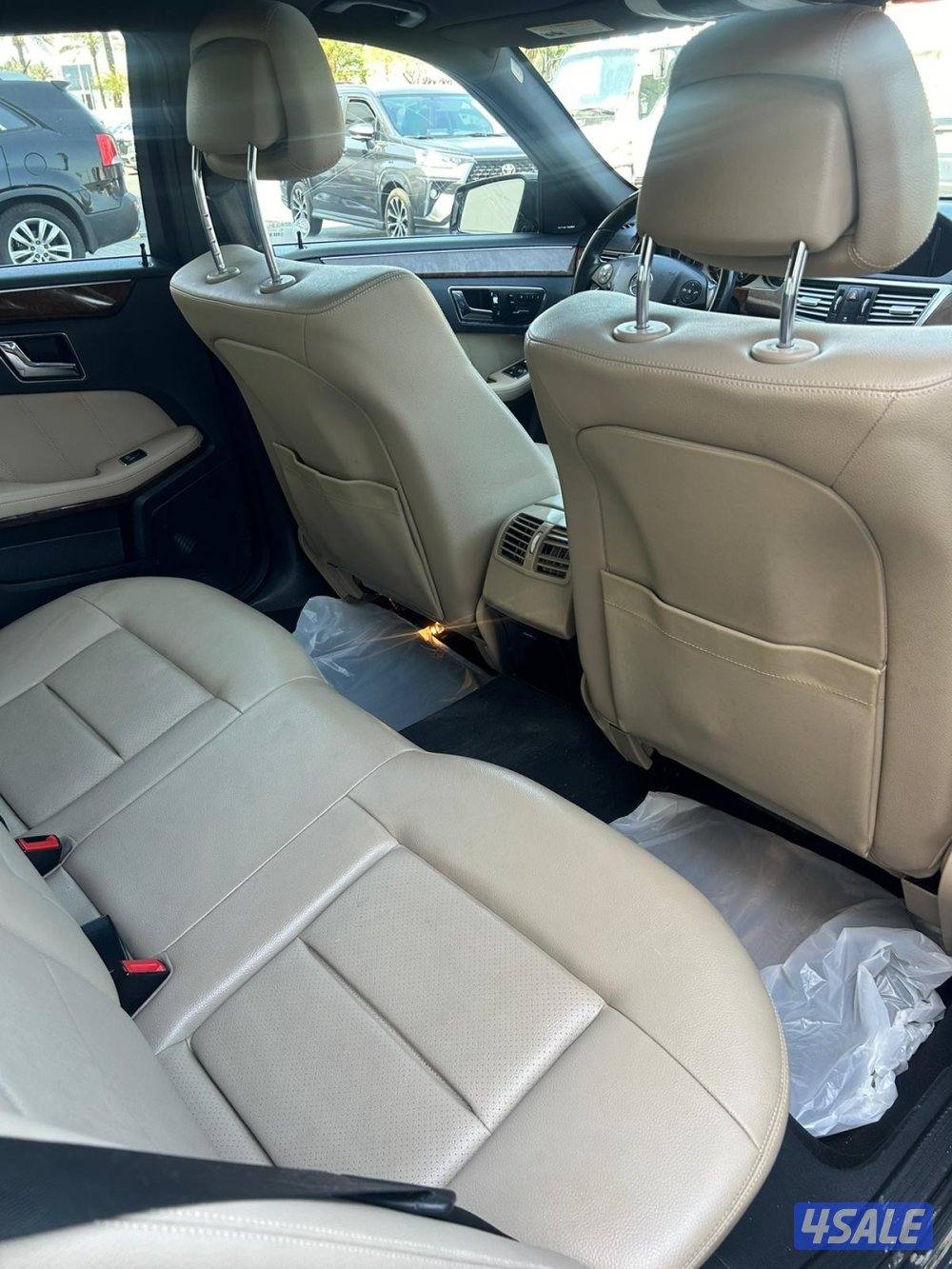 مرسيدس E350  موديل ٢٠١٠ ماشي ٣٠٣ الف كم9