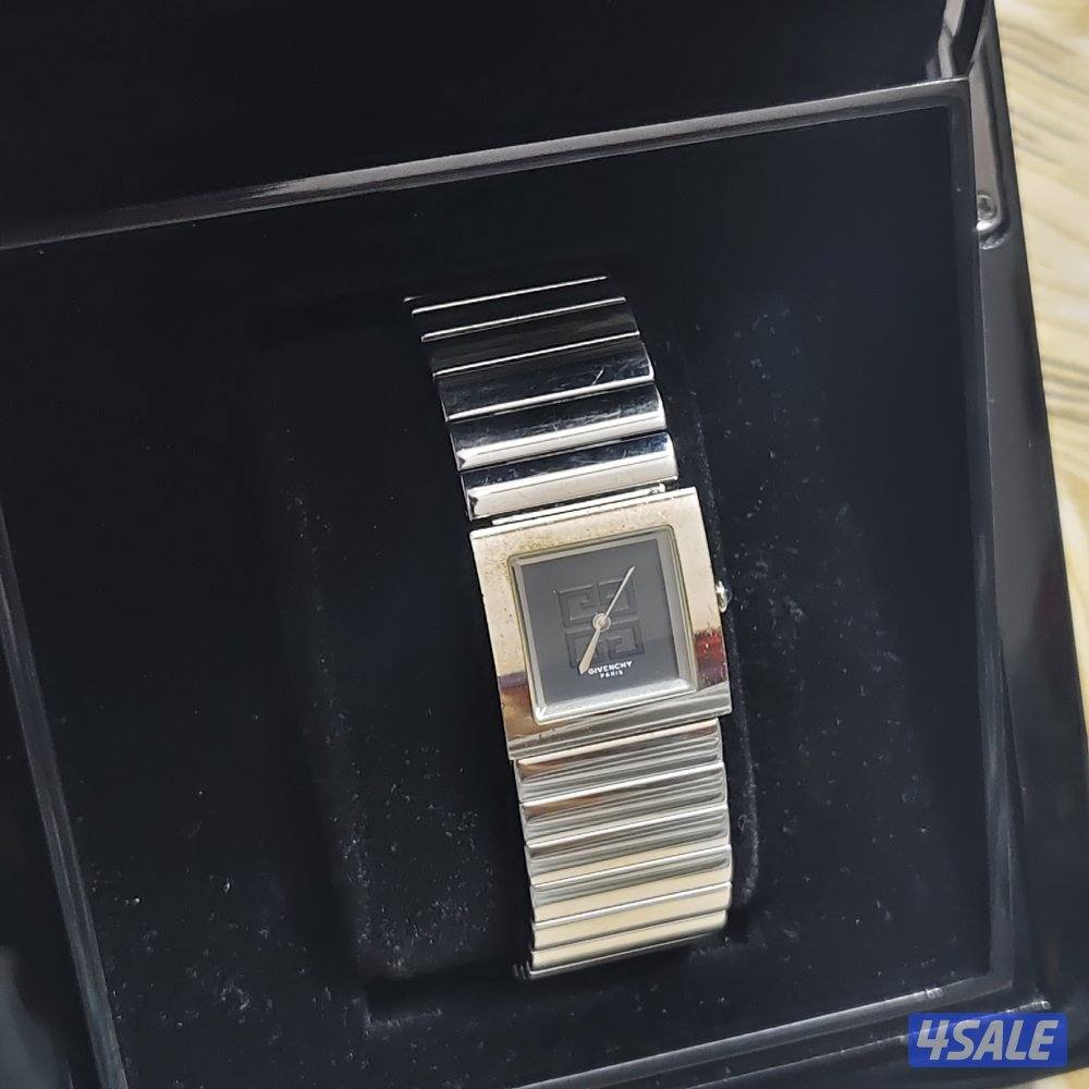 Givenchy Blue Stainless Steel Apsaras Women's Wristwatch 23mm3