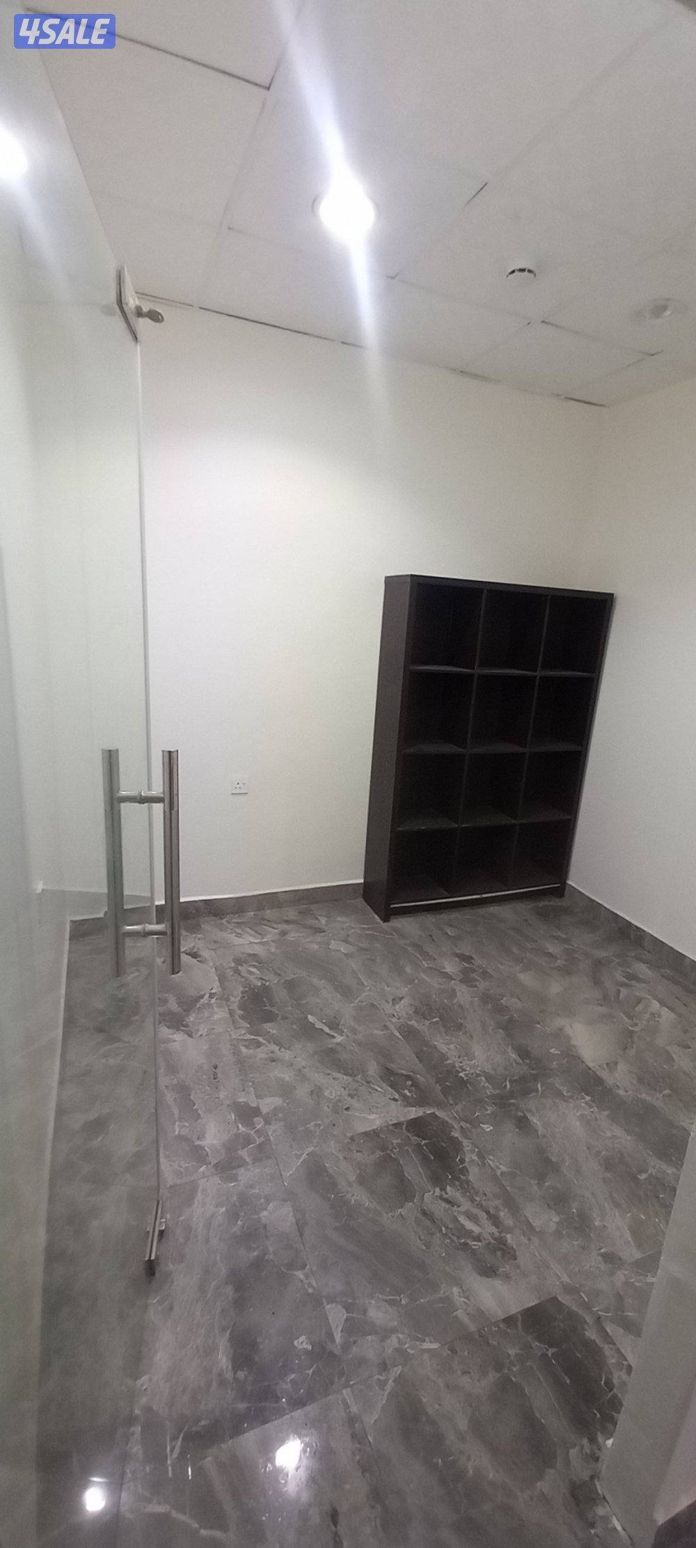 مكتب تجاري للايجار في مجمع ممتاز بالجليب الشيوخ7