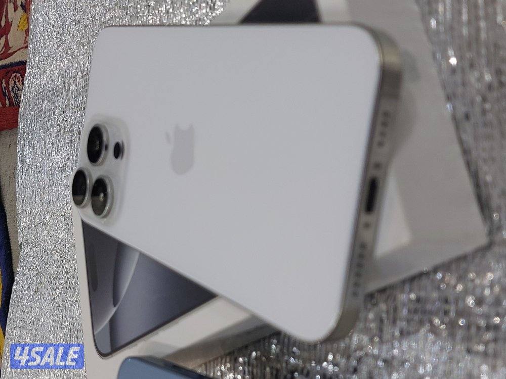 للبيع جهازين ١٦ بروماكس و١٤ كامرتين1