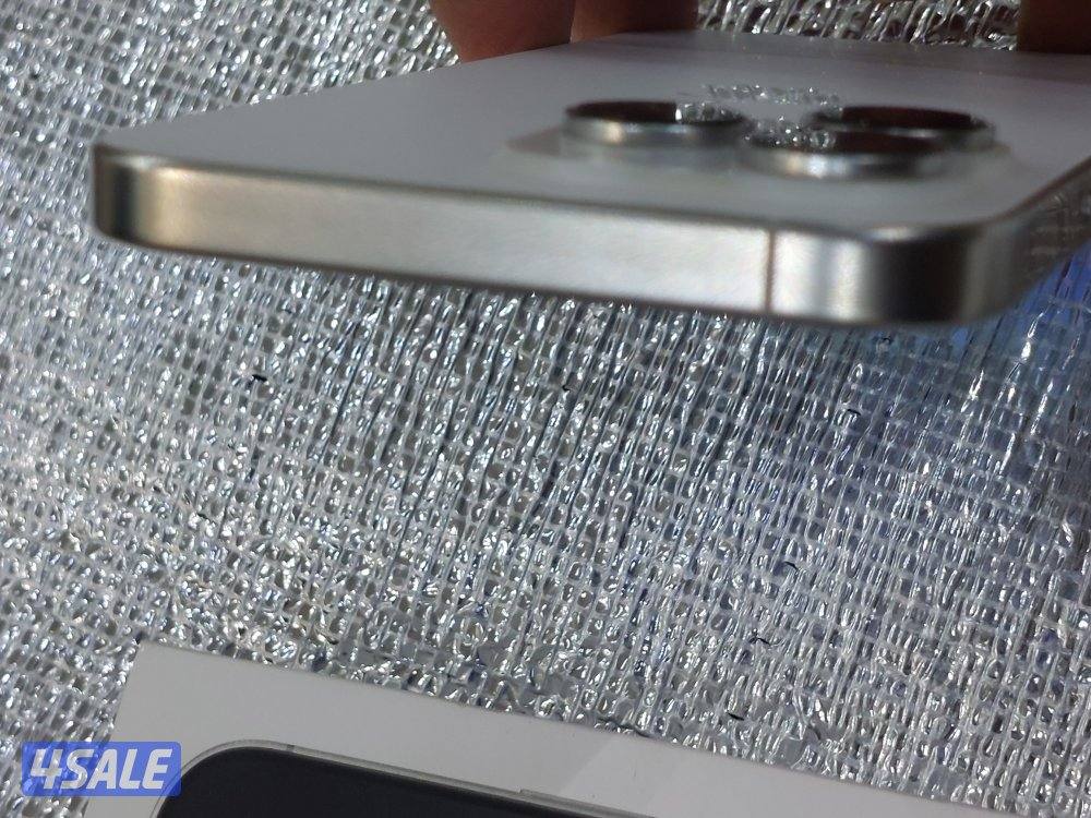 للبيع جهازين ١٦ بروماكس و١٤ كامرتين8