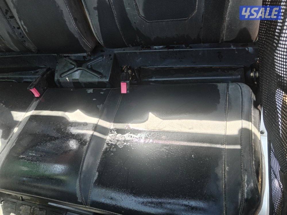 سيارة بدون ماكينة1