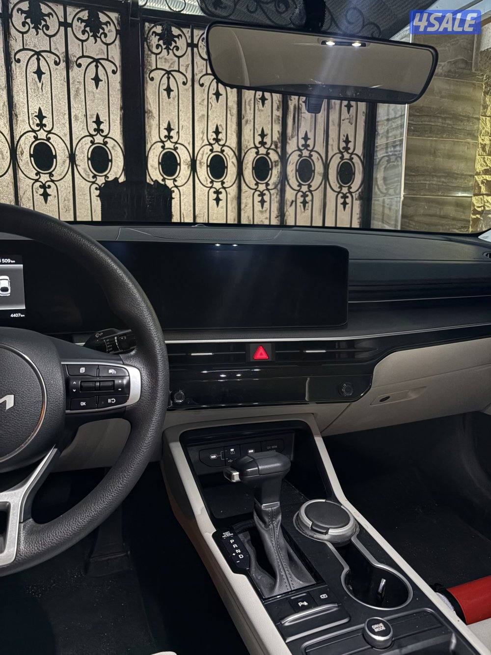 للبيع كيا k5 وارد الوكاله ماشيه ٤ الاف كيلو تأميل شامل2