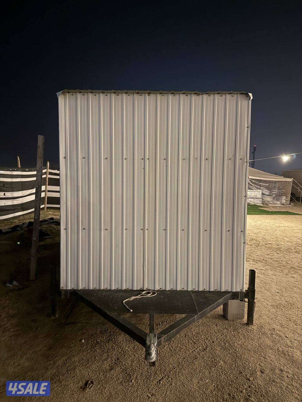 للبيع مخزن قلص4