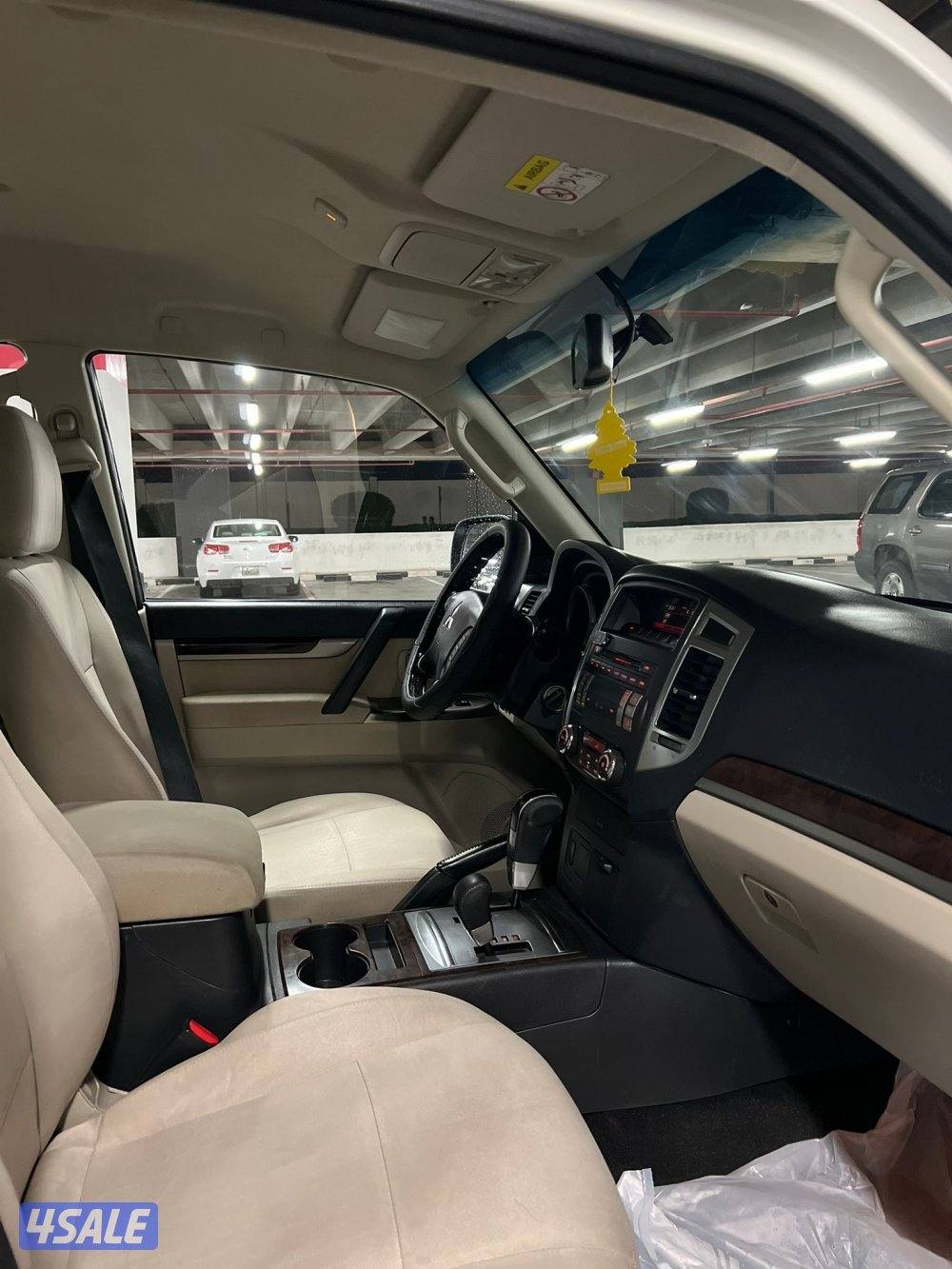 السلام عليكم ورحمة الله وبركاته للبيع باجيرو1