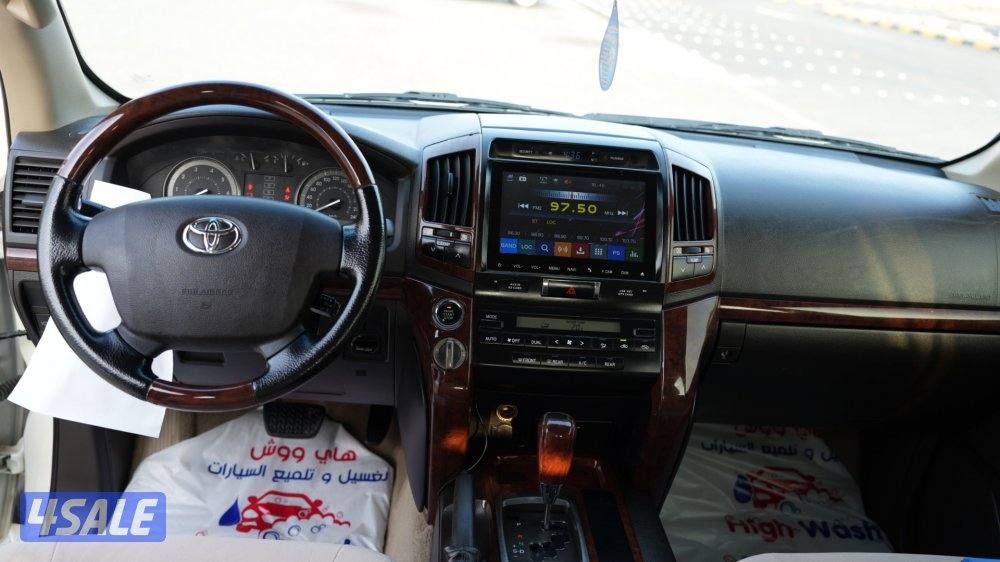 للبيع: لاندكروزر GXR موديل 2010 - صبغ الوكالة (المالك الأول) 💎6