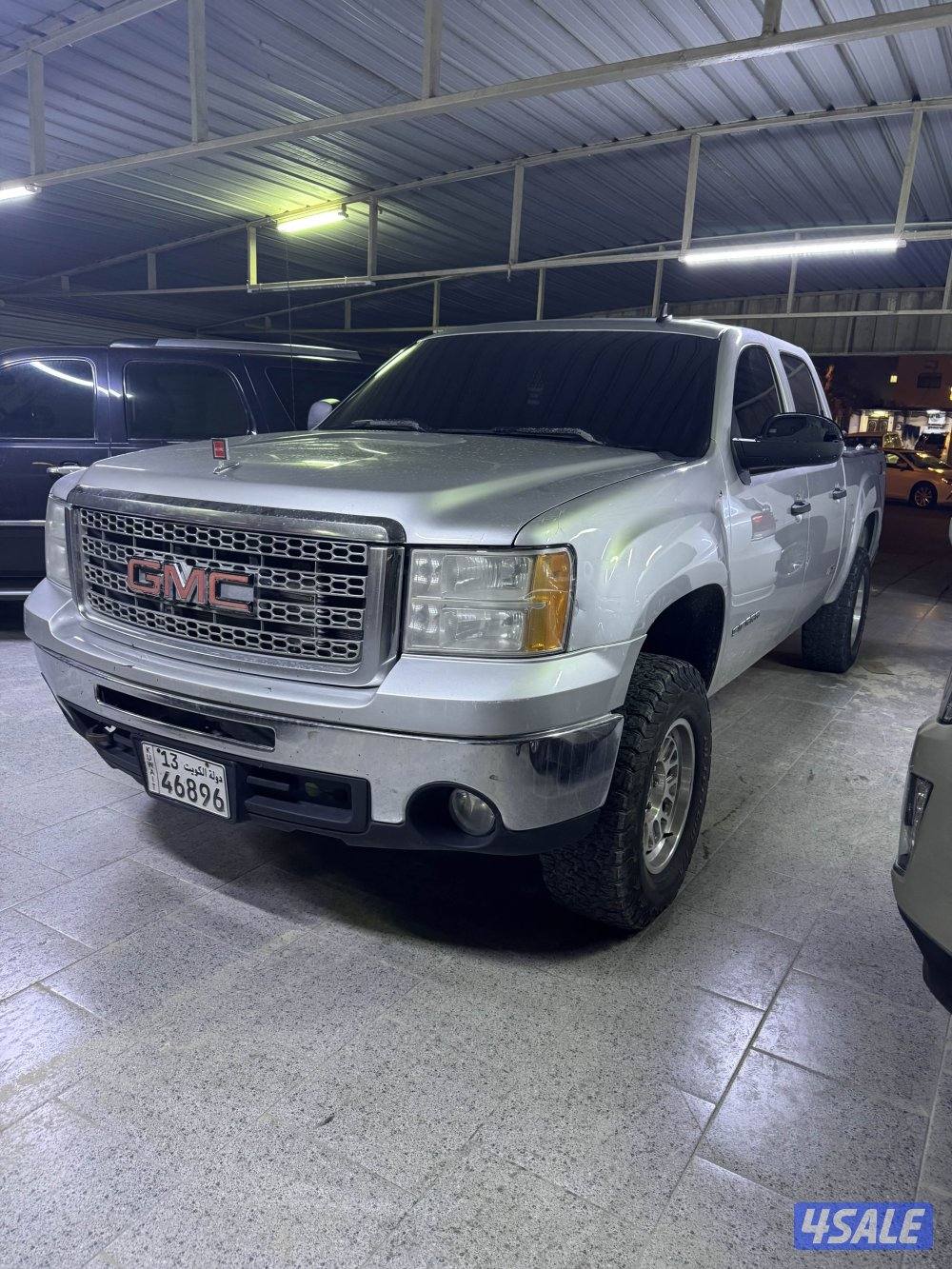 للبيع سييرا 20110