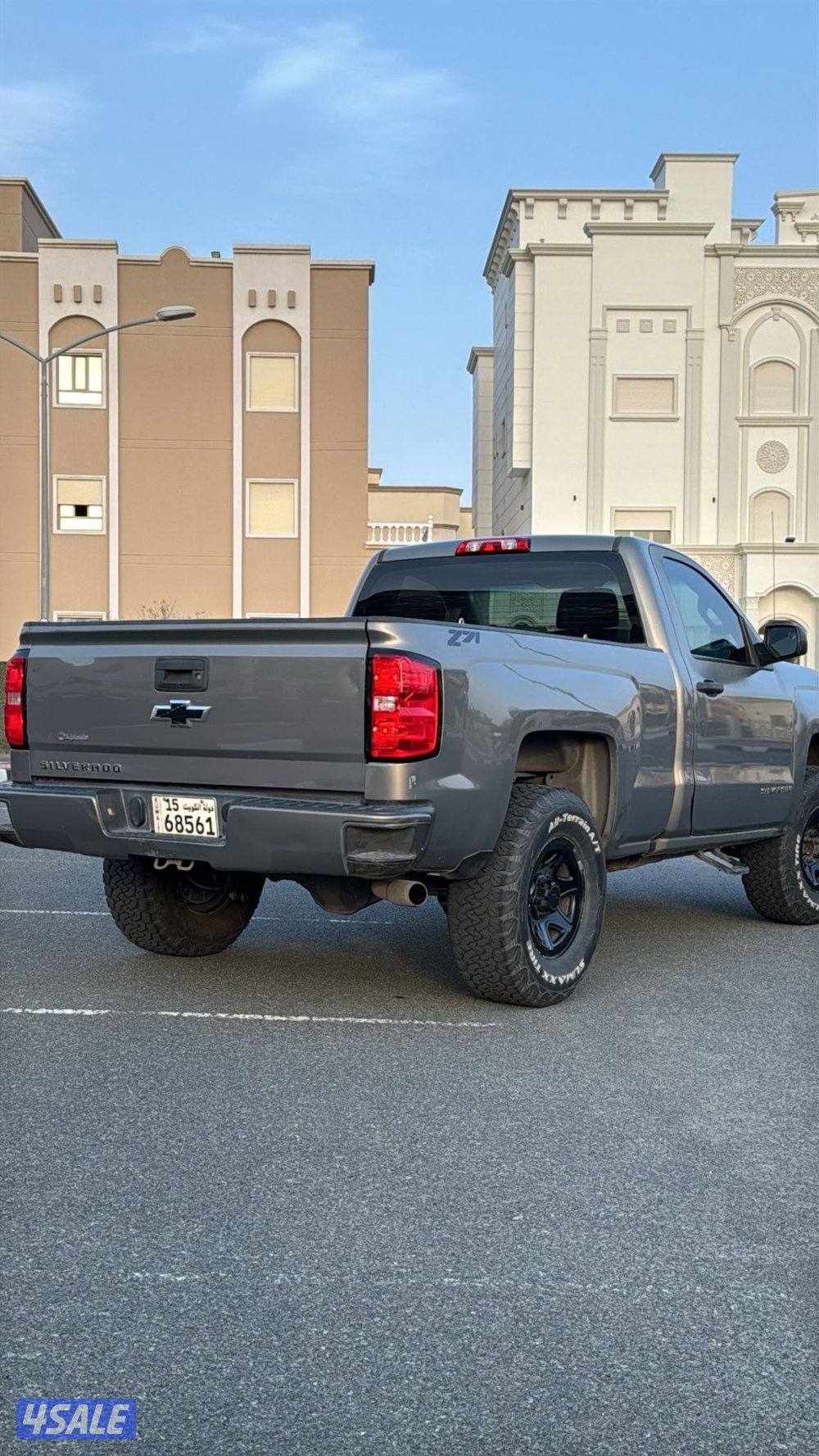 للبيع سلفرادو ls ٢٠١٧4