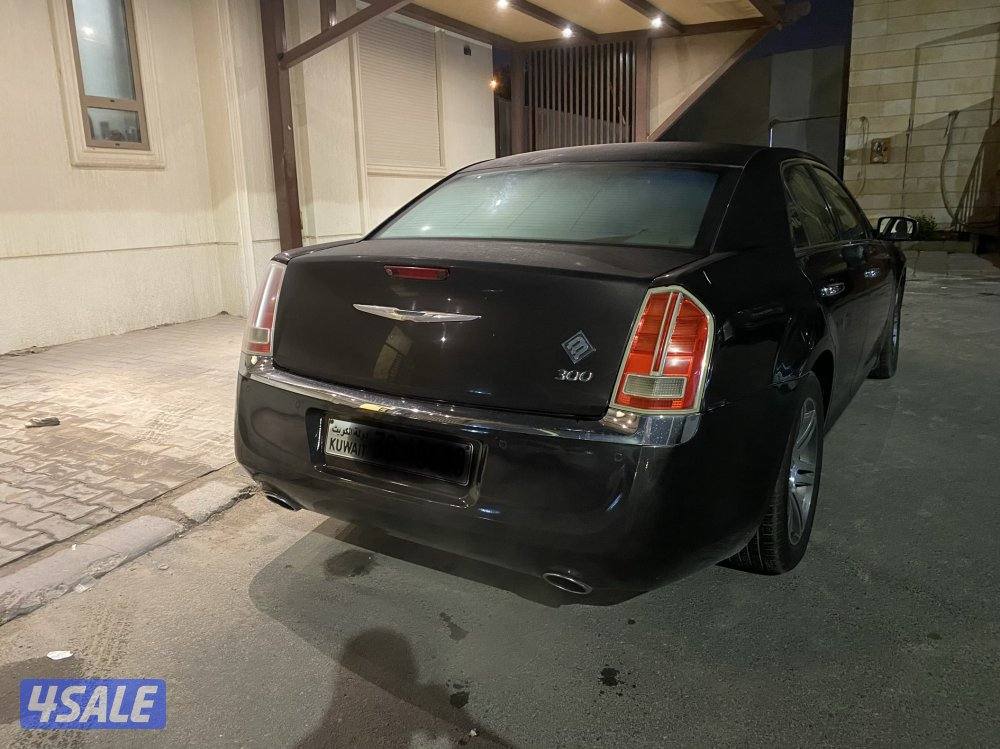 كرايزلر C300 هيمي 20133