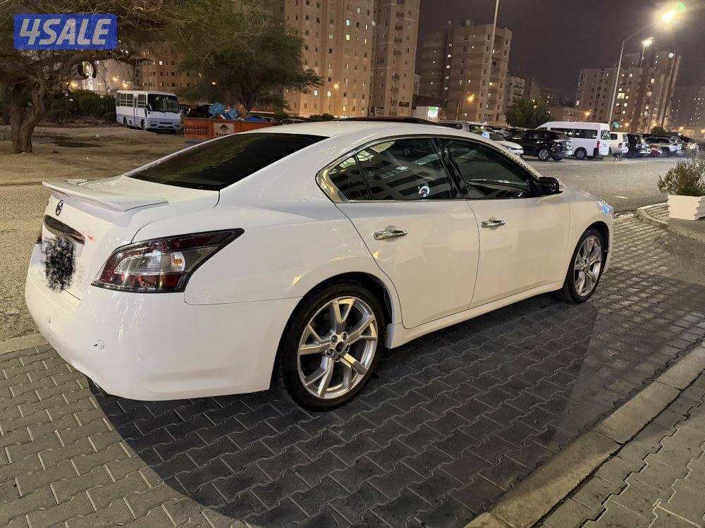 للبيع ماكسيما بحاله وكاله 20141