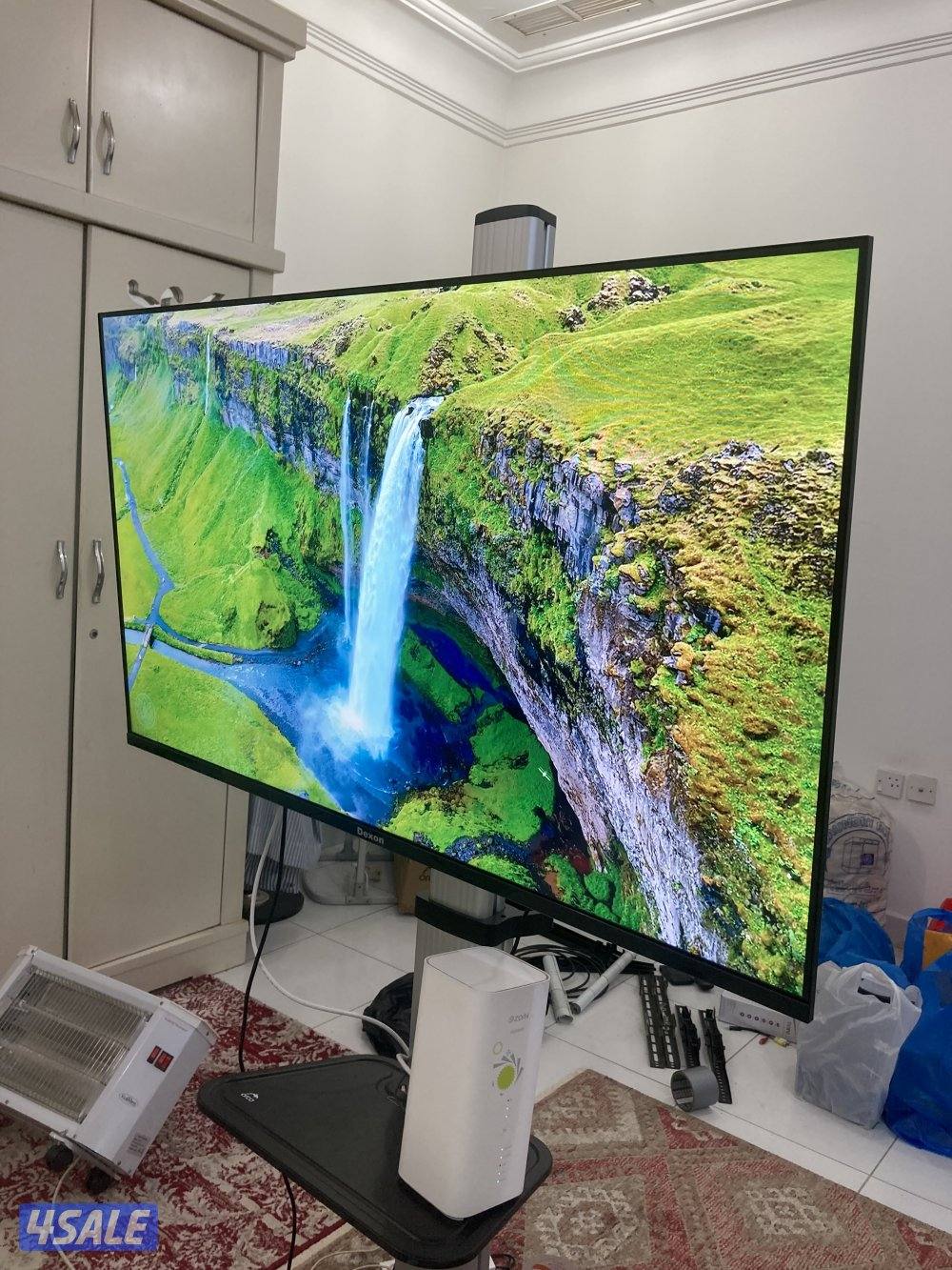 للبيع تلفزيونات 55 و 43 بوصه سمارت 2025 أعلي فئه توصيل 24 ساعة2