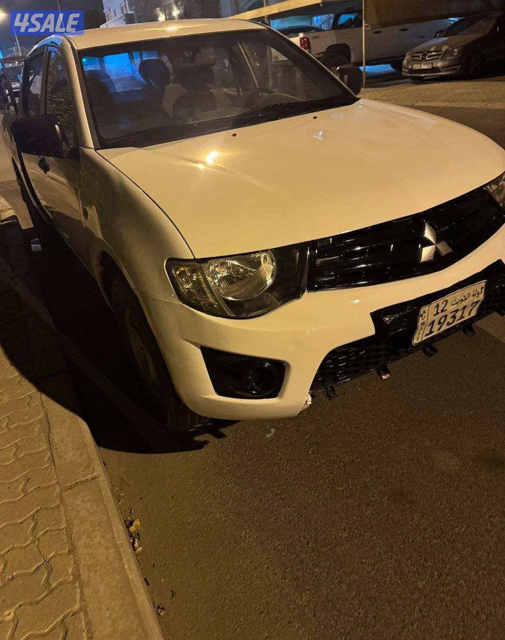 وانيت ميتسوبيشي3