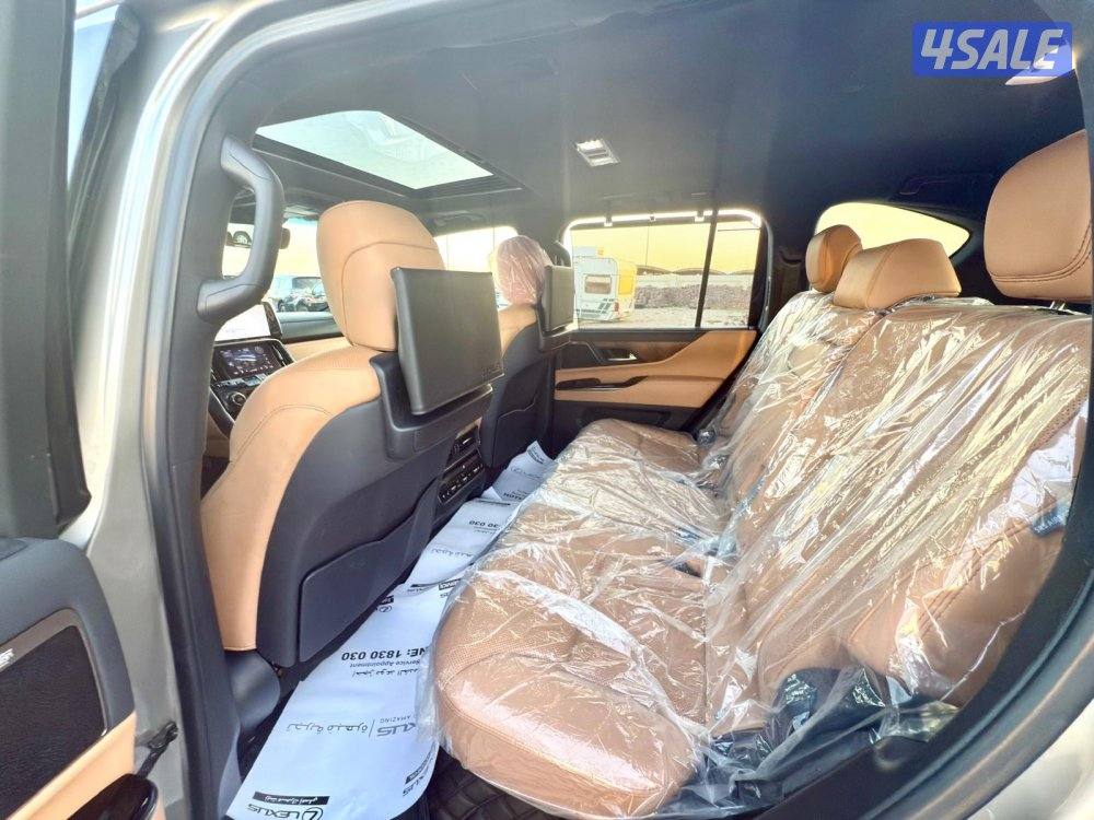 لكزس LX600 الساير 2023 الدرجة الاولى6