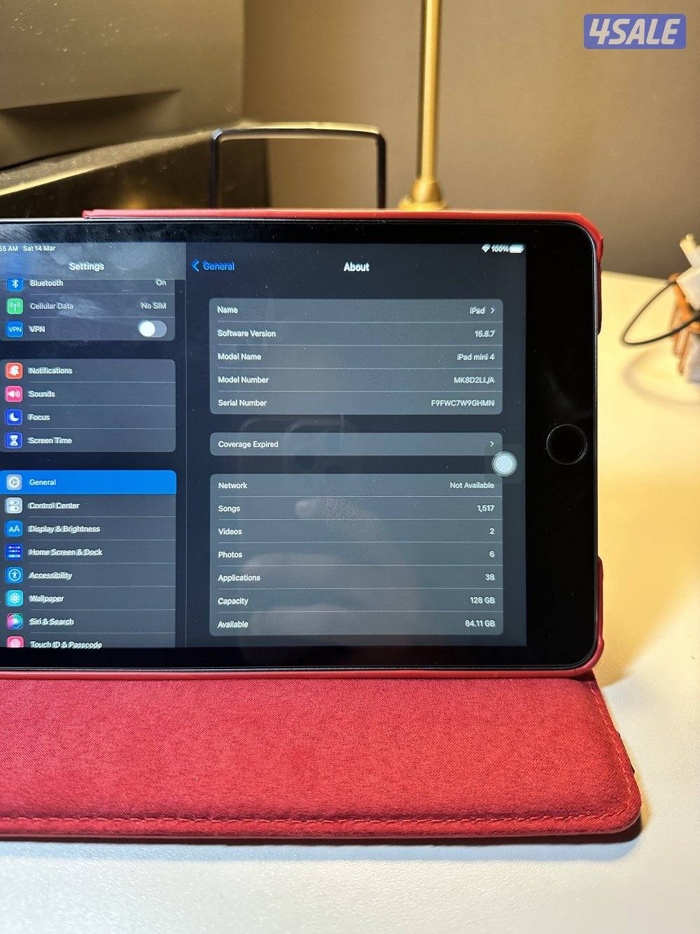 Apple 128gb Ipad mini 4 excellent condition4