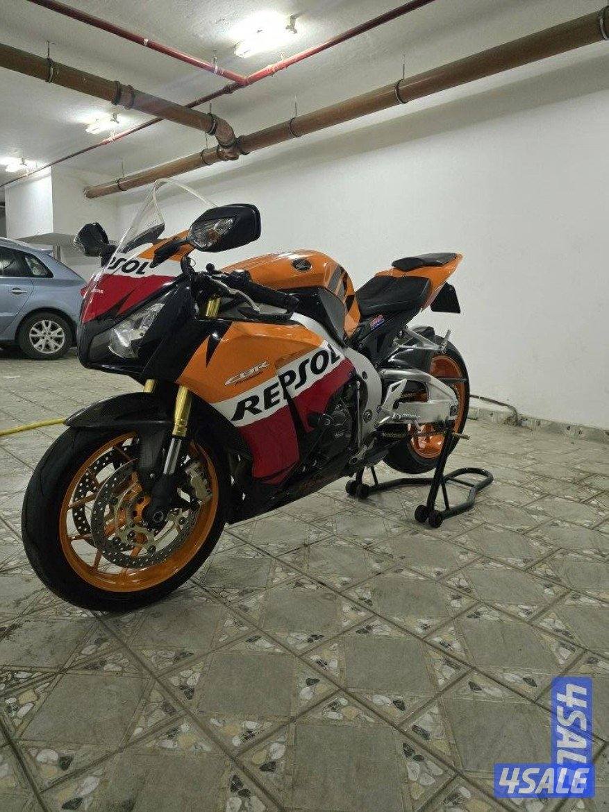 Honda CBR1000 Repsol0